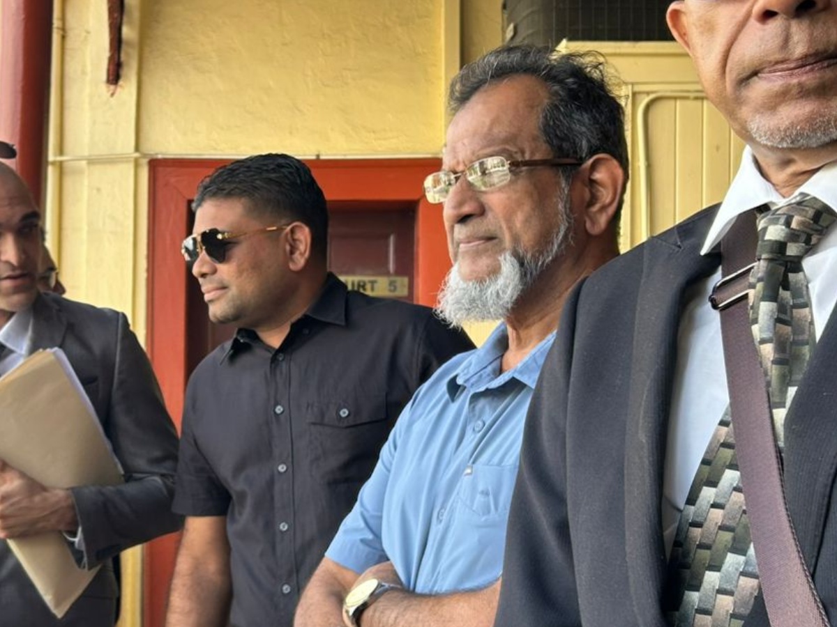 collage 2026 02 04T203826.435