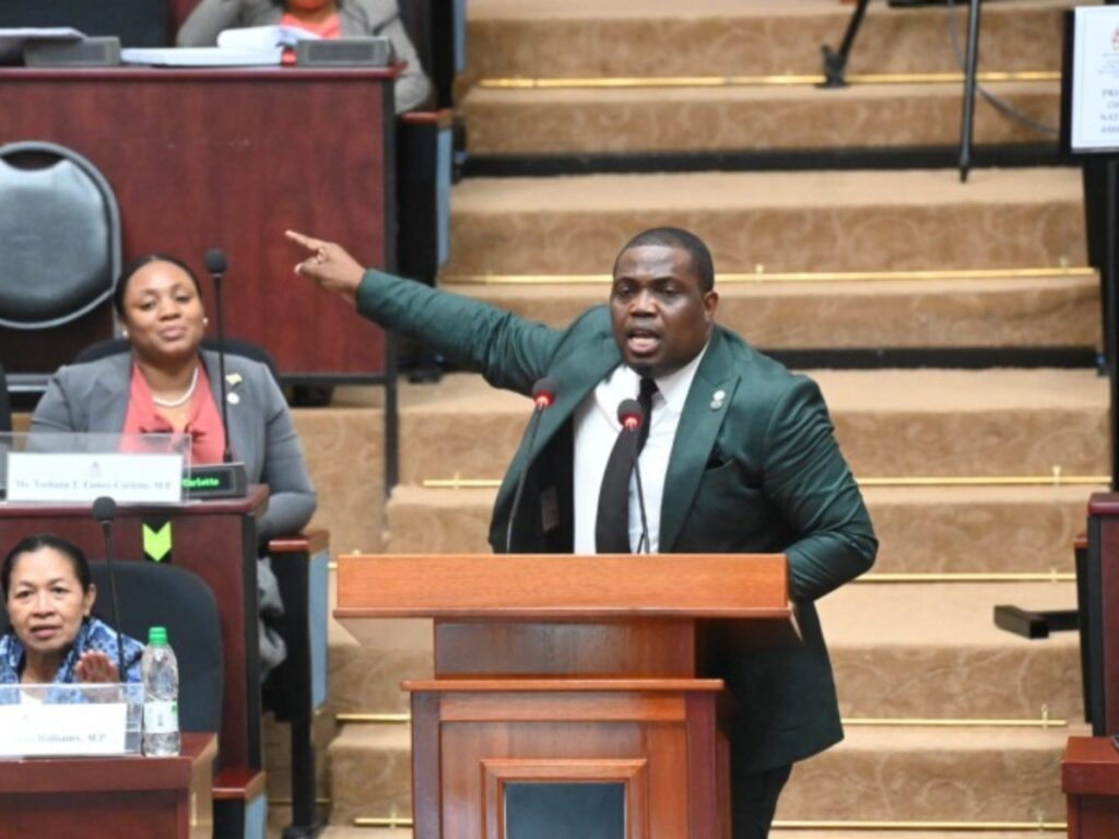 collage 2026 02 06T184755.448