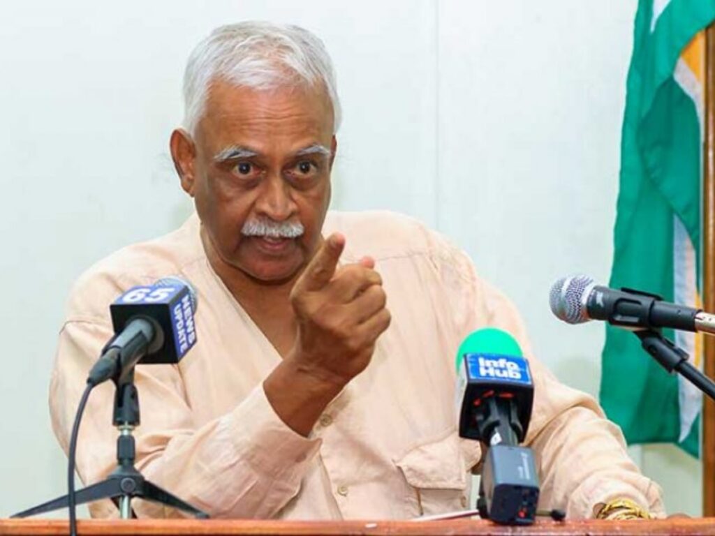 collage 2026 02 09T174439.803