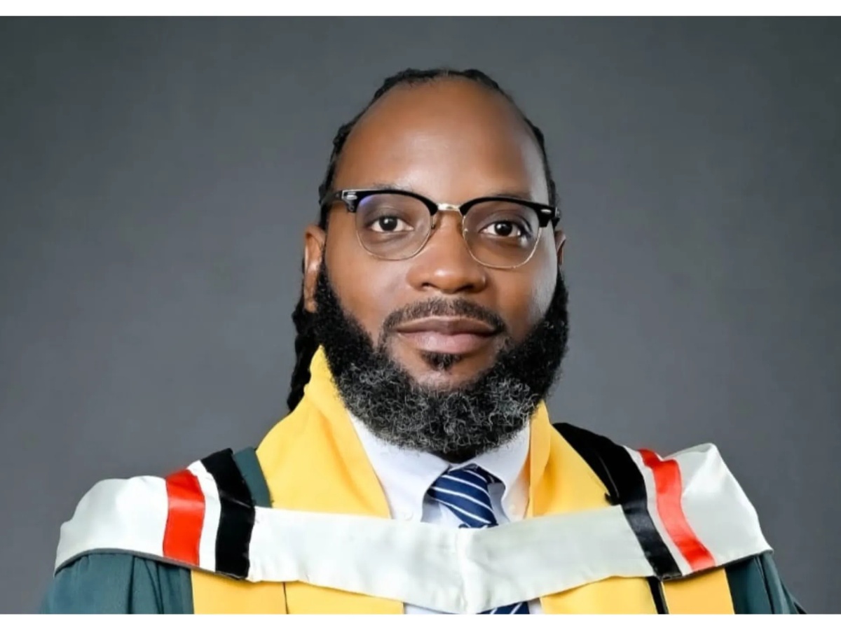 collage 2026 02 12T204412.710