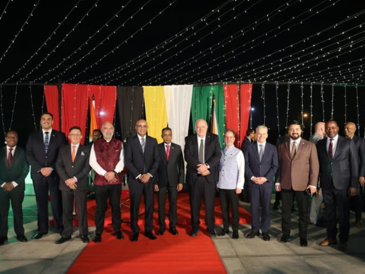 collage 2026 02 22T230650.258