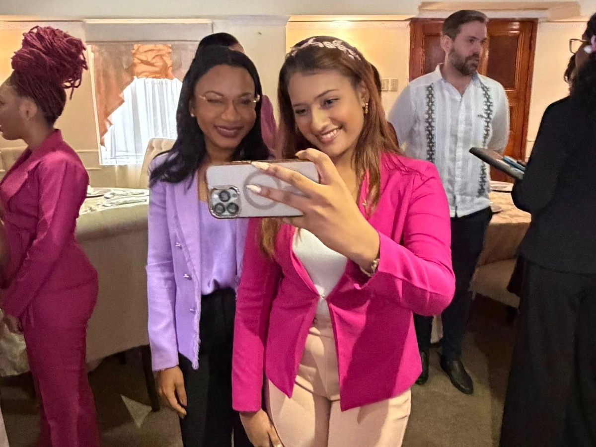 collage 2026 03 06T135805.702