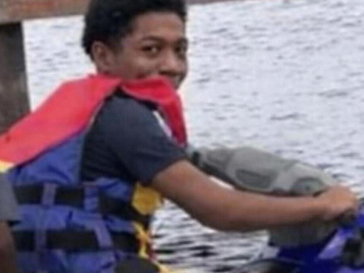 collage 2026 04 06T220113.097