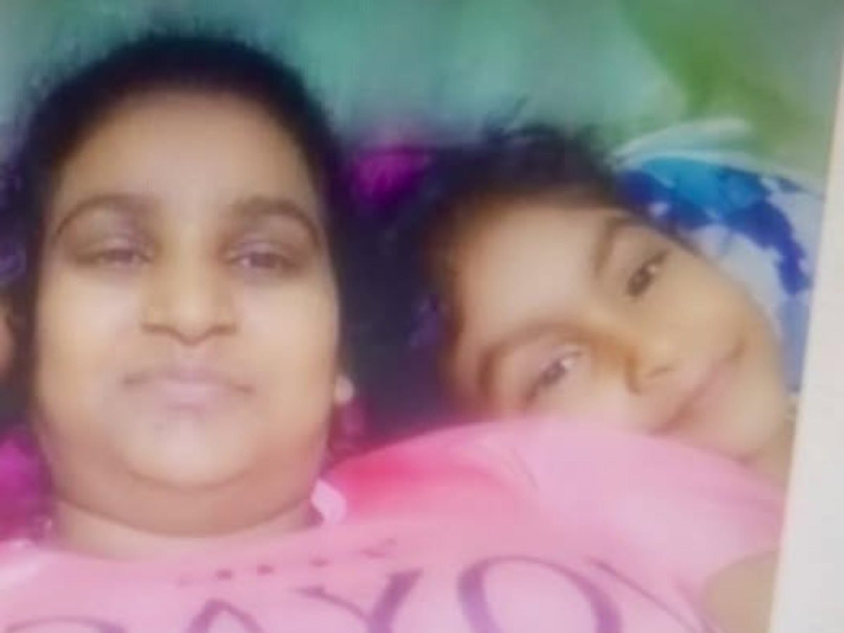 collage 2026 04 10T220754.852